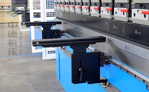 ZDPK-10025固定式ABS工程塑料托料架,不劃傷加工板材表面,是不銹鋼鈑金不可缺的輔助神器.jpg ZDPK-10025固定式ABS工程塑料托料架,不劃傷加工板材表面,是不銹鋼鈑金不可缺的輔助神器.jpg